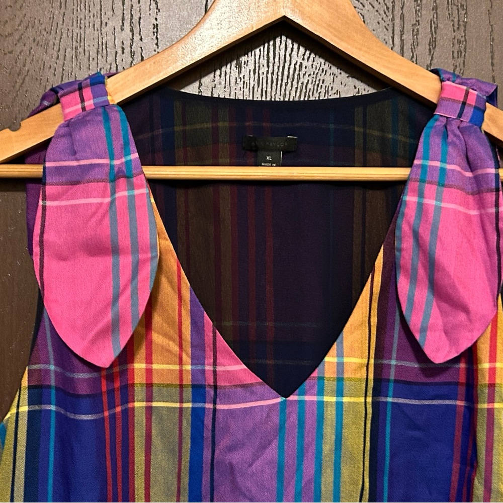 Ann Taylor Colorful Sleeveless V-Neck Plaid Tie-Shoulder Top XL - Picture 2 of 3